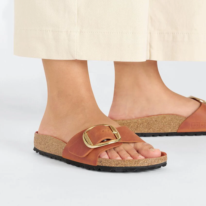 BIRKENSTOCK- MADRID OILED LEATHER BIG BUCKLE SANDAL - Image 5