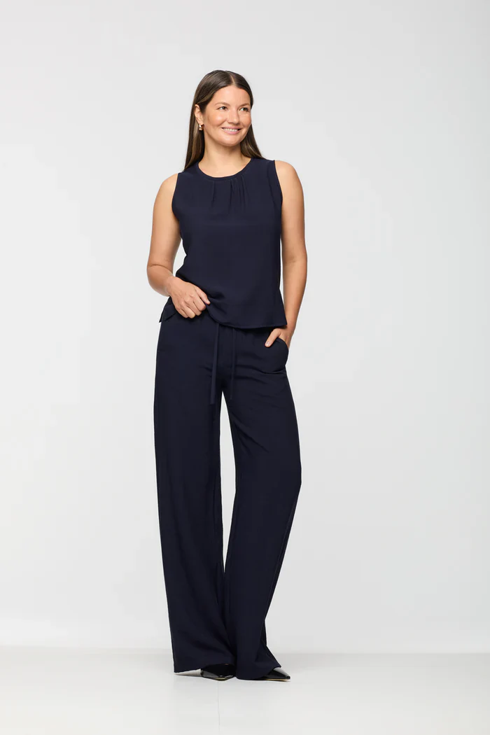 BRENDA BEDDOME - WOMEN'S FUN TIE TOP