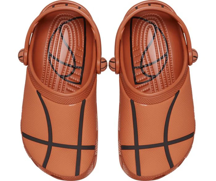 CROCS- KIDS CLASSIC BASKETBALL CLOG - Image 2