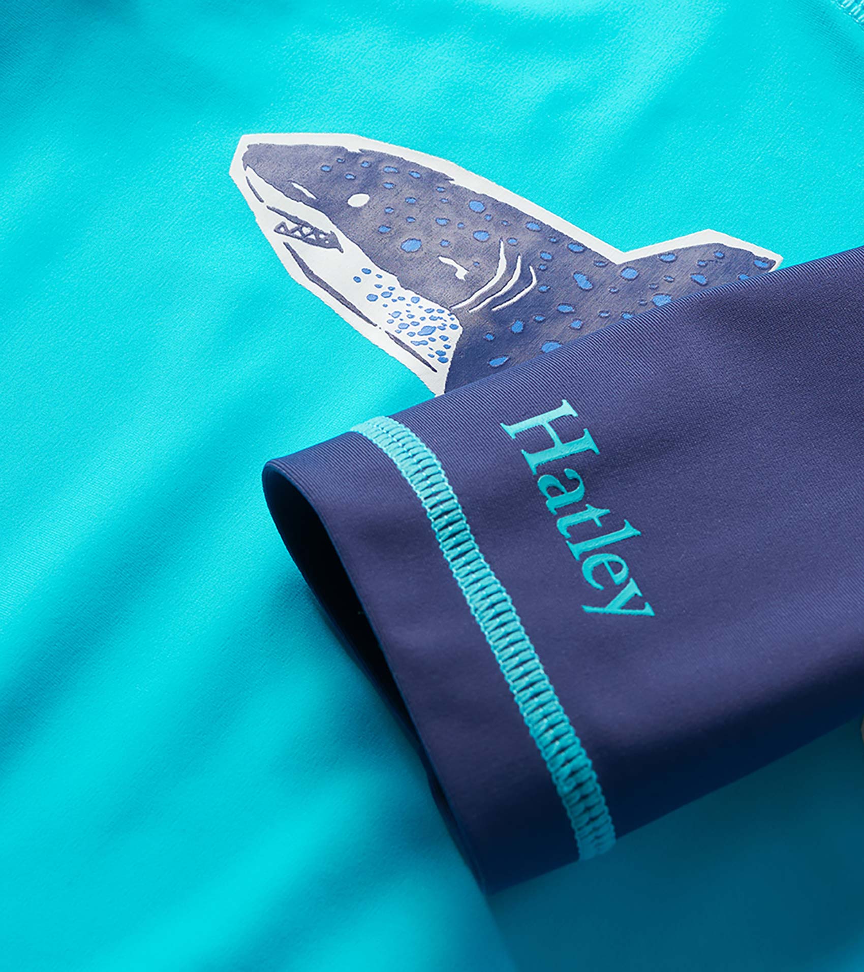 HATLEY -  KIDS BLUE SHARK SHORT SLEEVE RASHGUARD - Image 3