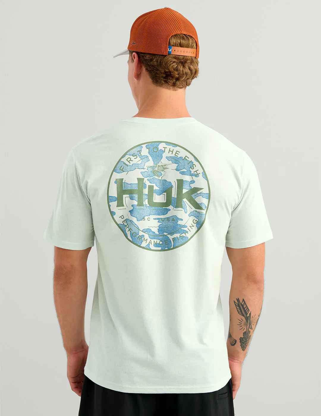 HUK - MEN'S MARLIN CIRCLE SS POCKET TEE - Image 2