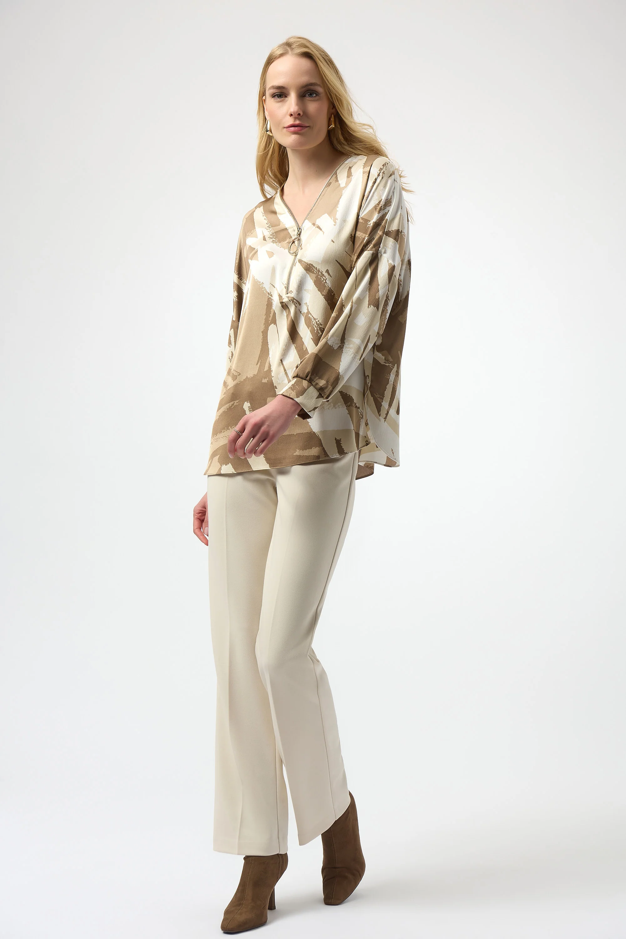 JOSEPH RIBKOFF- WOMEN'S V NECK ZIPPER TOP - Image 4