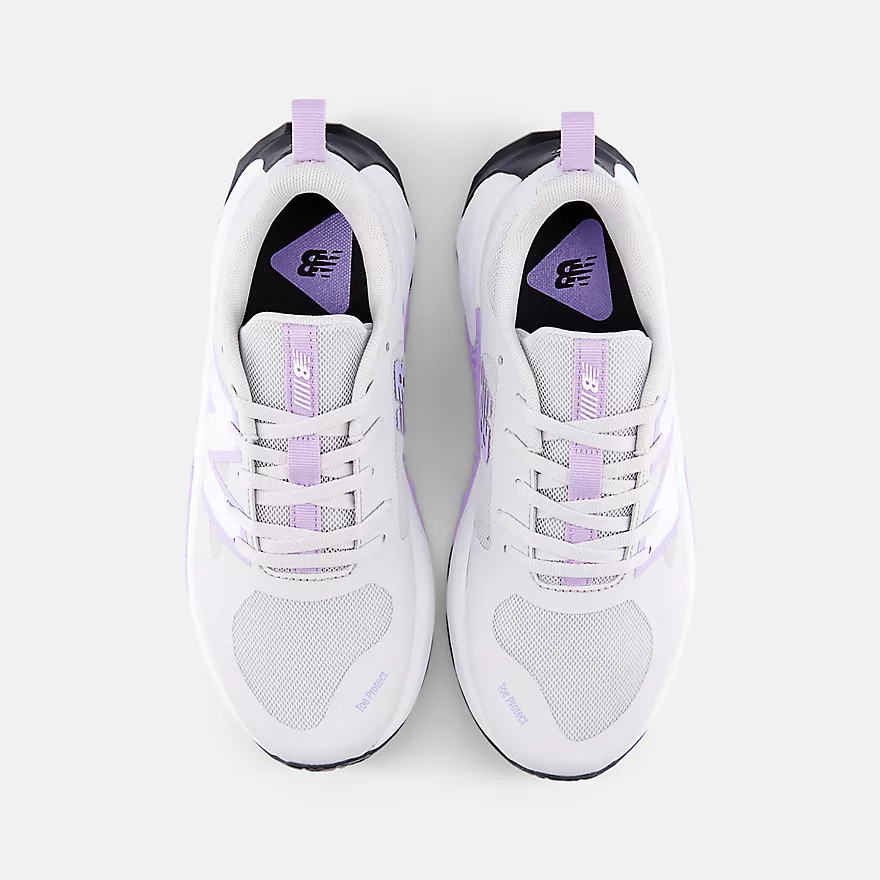 NEW BALANCE - KIDS FUELCELL PLAY LACE SHOE - Image 3