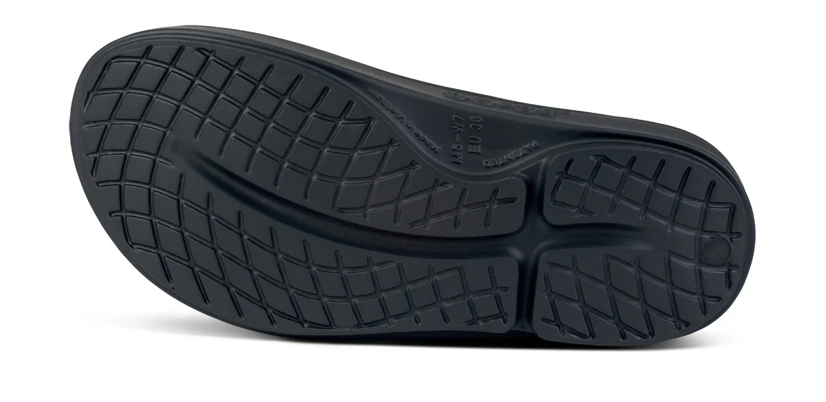 OOFOS - Women's OOahh Luxe Slide Sandal - Image 7