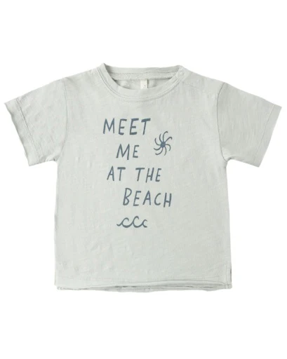 RYLEE + CRU - KIDS RAW EDGE TEE MEET ME AT THE BEACH - Image 3
