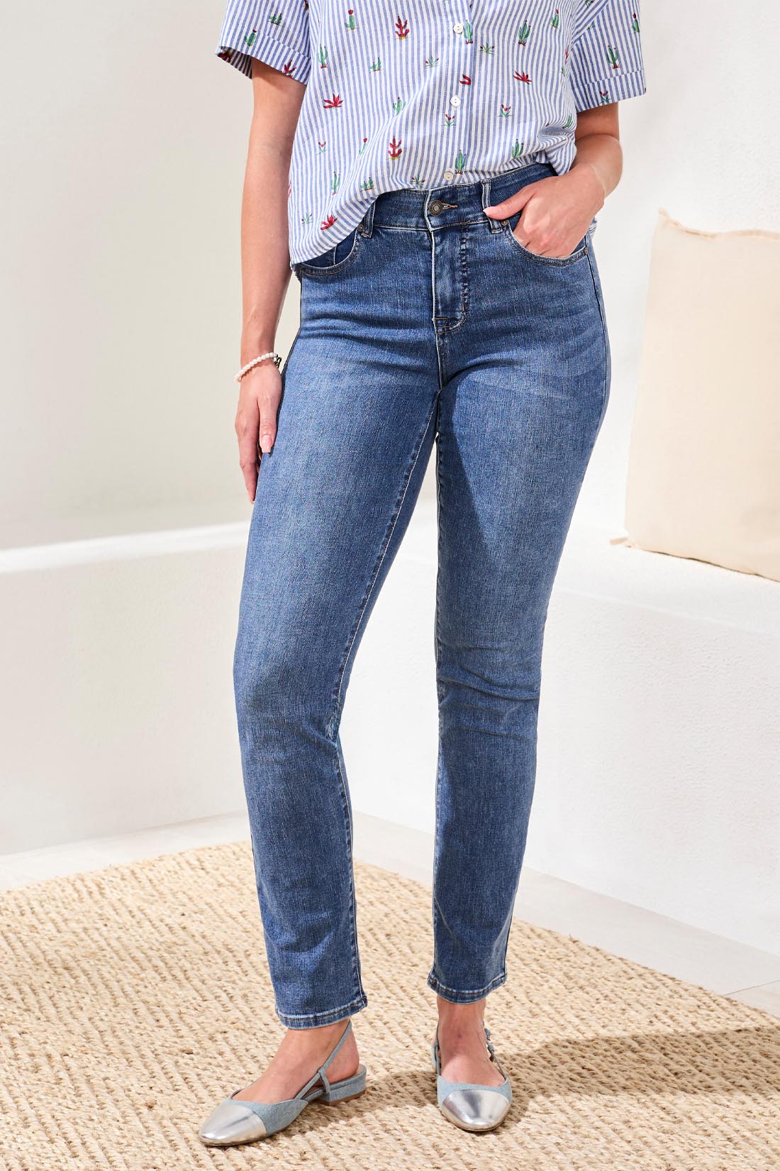 Tribal - Sophia Mid Rise, Straight Leg Jeans #7572O