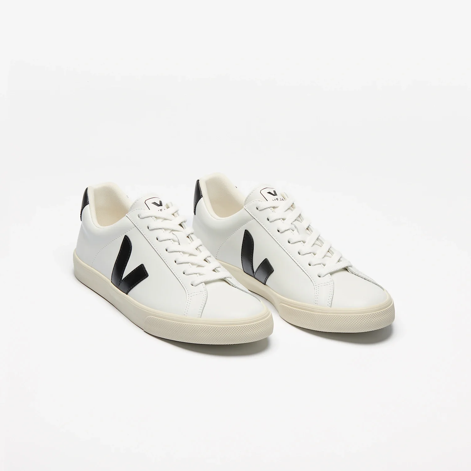 VEJA- WOMEN'S ESPLAR LOGO LEATHER SNEAKER - Image 5